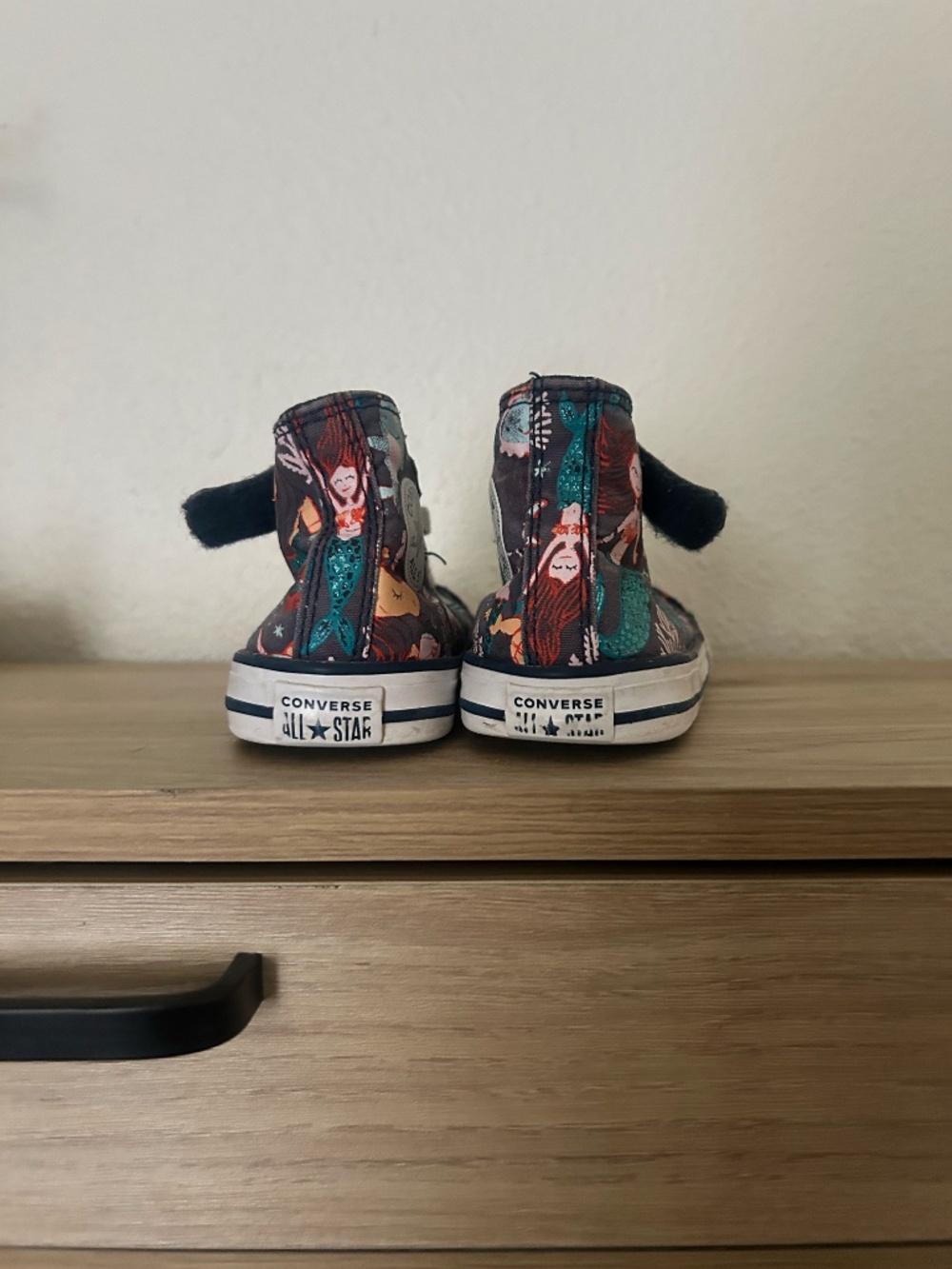 Mermaid Converse - Picture 6 of 7